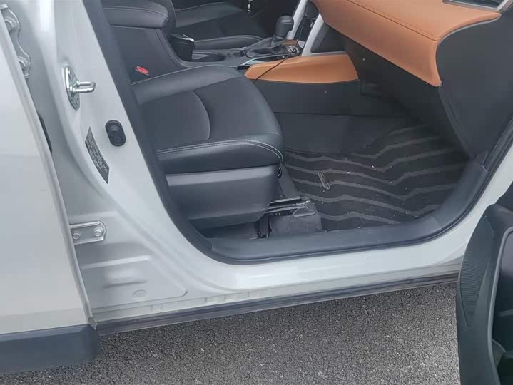 Toyota Corolla Cross 2023 2023款 双擎 2.0L 先锋版