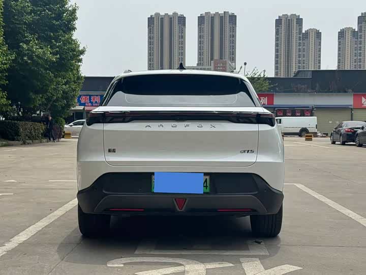 BAIC Arcfox Alpha T5 2025 2025款 520 PRO