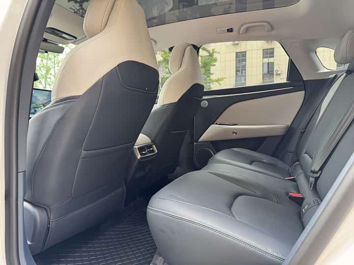 BAIC Arcfox Alpha T5 2025 2025款 520 PRO