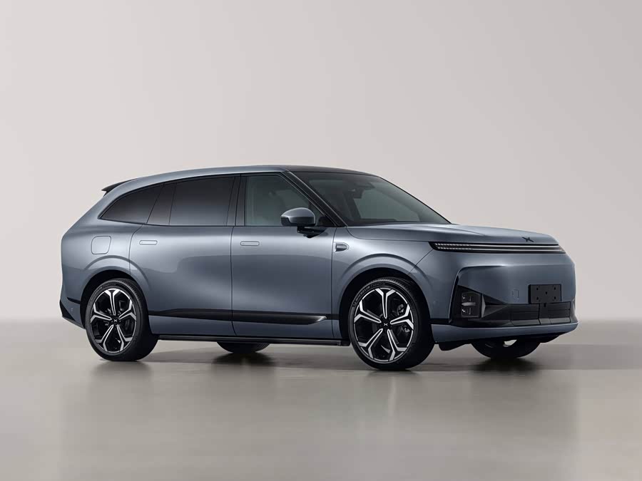 XPeng G9L 2026 2026款 四驱增程版