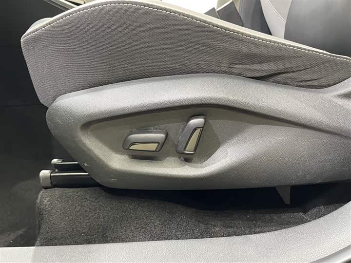 Jetta VS7 2023 2023款 280TSI 自动高光悦享版