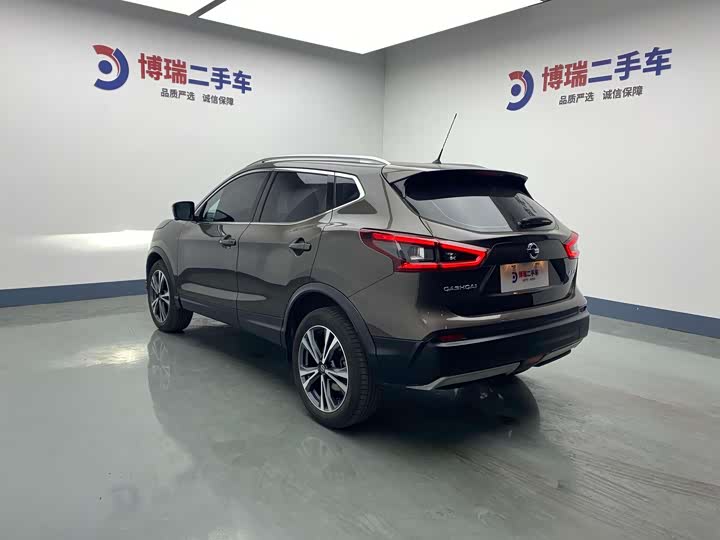 Фото 6 - Nissan Qashqai