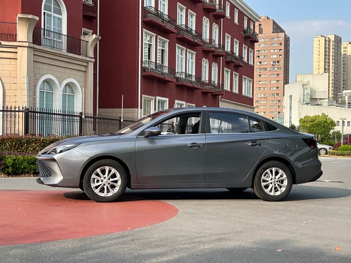 Roewe i5 2026 2026款 1.5L CVT豪华版