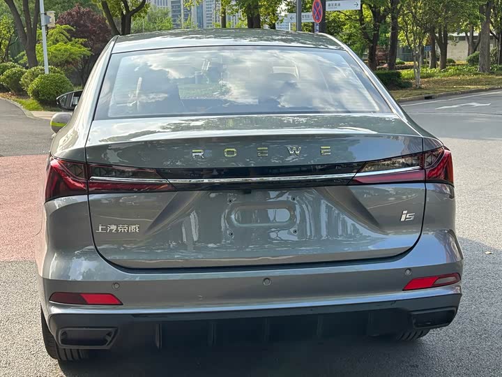 Roewe i5 2026 2026款 1.5L CVT豪华版