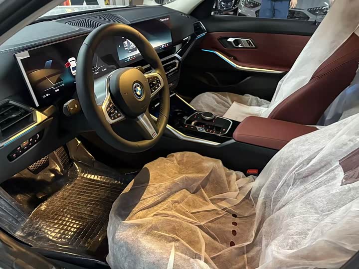 Фото 3 - BMW i3