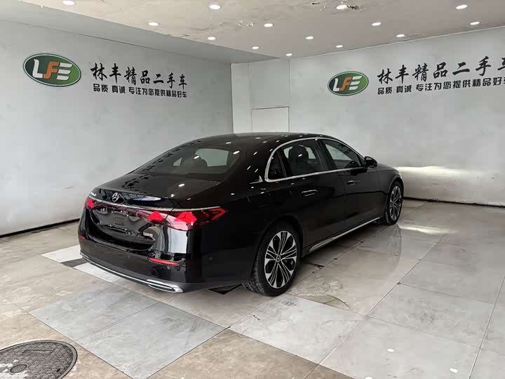 Фото 8 - Mercedes-Benz E-Class Hybrid
