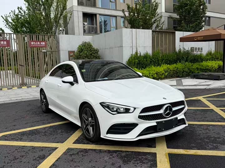 Фото 3 - Mercedes-Benz CLA-Class