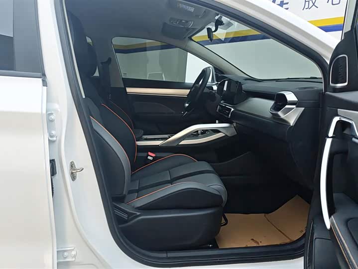 Geely Coolray 2024 2024款 1.5T DCT 龙腾