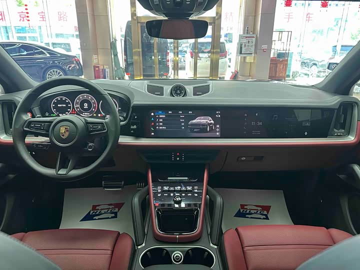 Porsche Cayenne 2025 2025款 Cayenne 3.0T 劲驰版