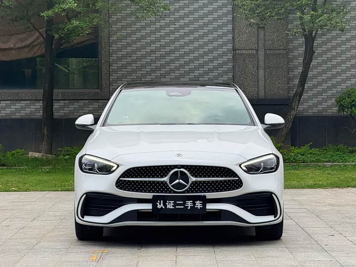 Zdjęcie 2 - Mercedes-Benz C-Class