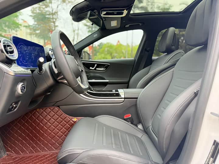 Zdjęcie 5 - Mercedes-Benz C-Class