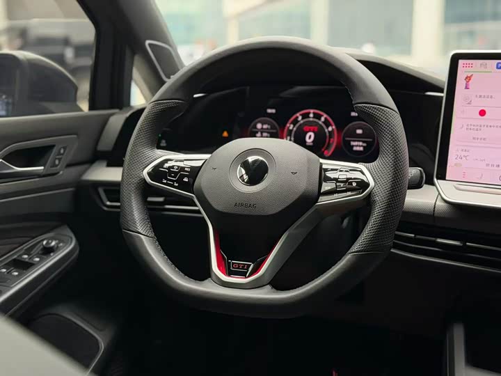 2025 Volkswagen Golf GTI