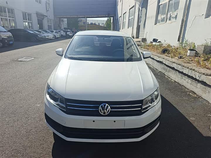Фото 3 - Volkswagen Santana