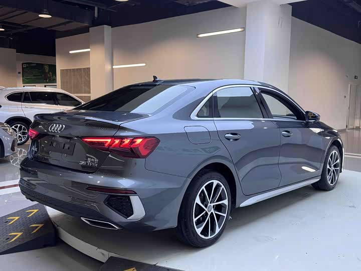 Zdjęcie 7 - Audi A3