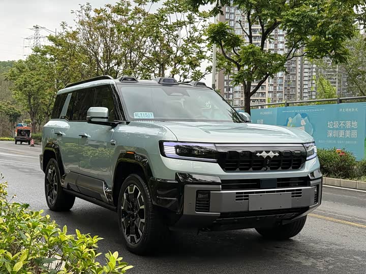 BYD FangChengBao Leopard 8 2025 2025款 智勇旗舰版 7座