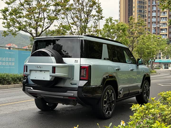 BYD FangChengBao Leopard 8 2025 2025款 智勇旗舰版 7座