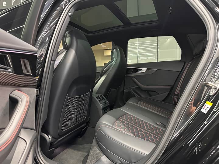 Audi RS 4 2023 2023款 RS4 Avant 黑曜版