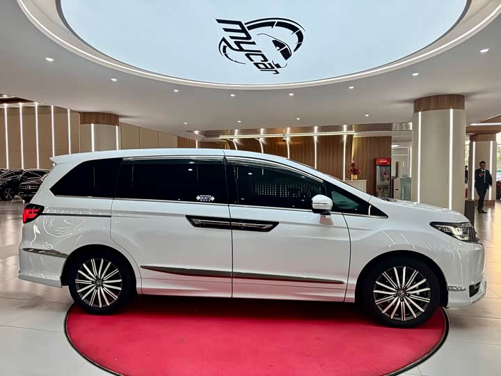 Honda Elysion 2024 2024款 2.0L e:HEV 豪华版