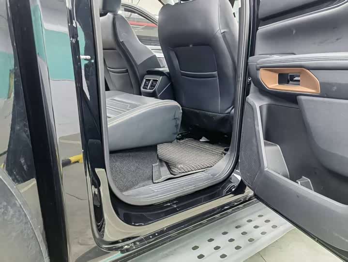 Ford Ranger 2025 2025款 探迹四驱自动越野版 汽油