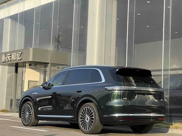 2026 Aito M7