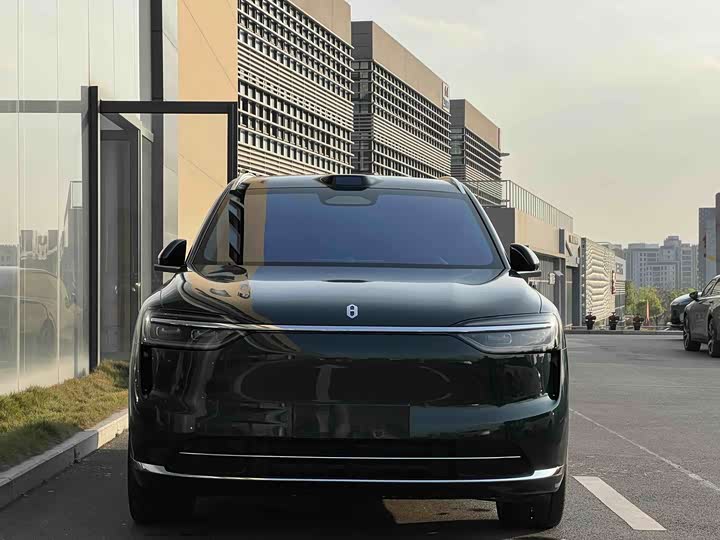 2026 Aito M7