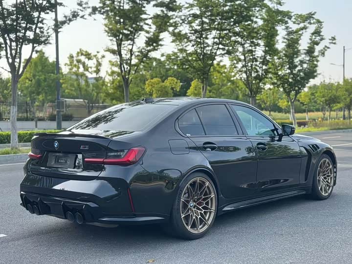 BMW M3 2024 2024款 M3四门轿车 M xDrive 雷霆版