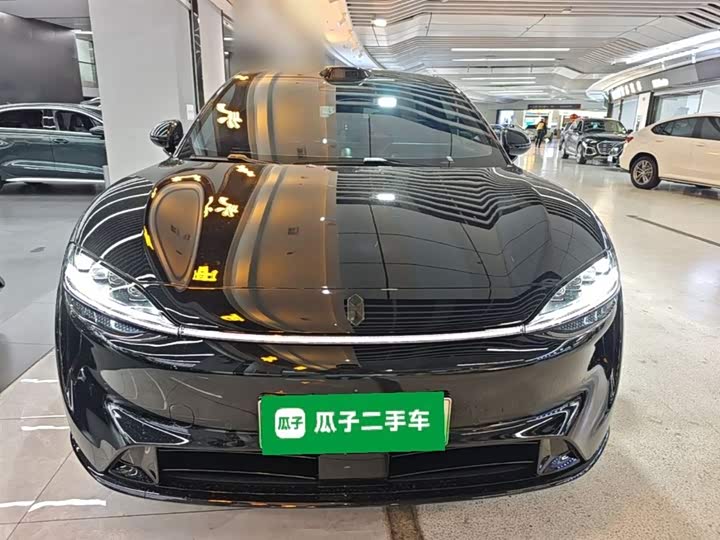 2026 Luxeed R7