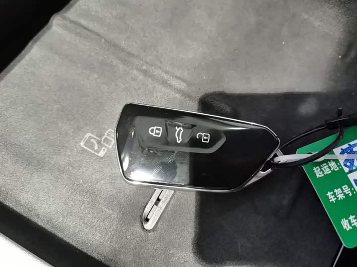Volkswagen Sagitar L 2026 2026款 L 300TSI DSG 豪华型