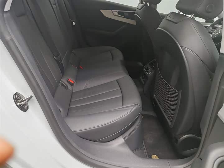 Audi A5 2024 2024款 Sportback 40 TFSI quattro 豪华动感型