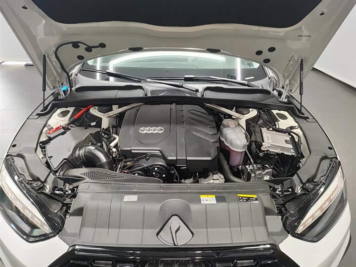 Audi A5 2024 2024款 Sportback 40 TFSI quattro 豪华动感型