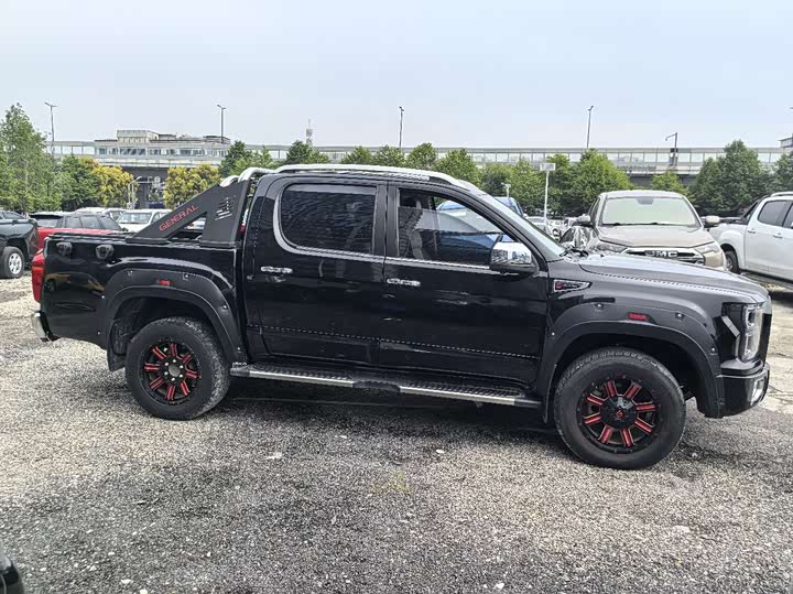 Foton Tunland G9 2021 2021款 2.0T野战大将军自动四驱运动版尊享型标箱4G20TI5