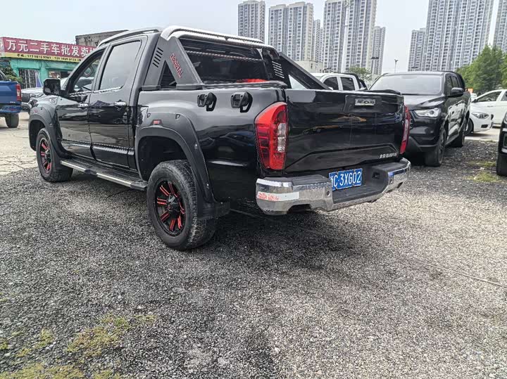 Foton Tunland G9 2021 2021款 2.0T野战大将军自动四驱运动版尊享型标箱4G20TI5