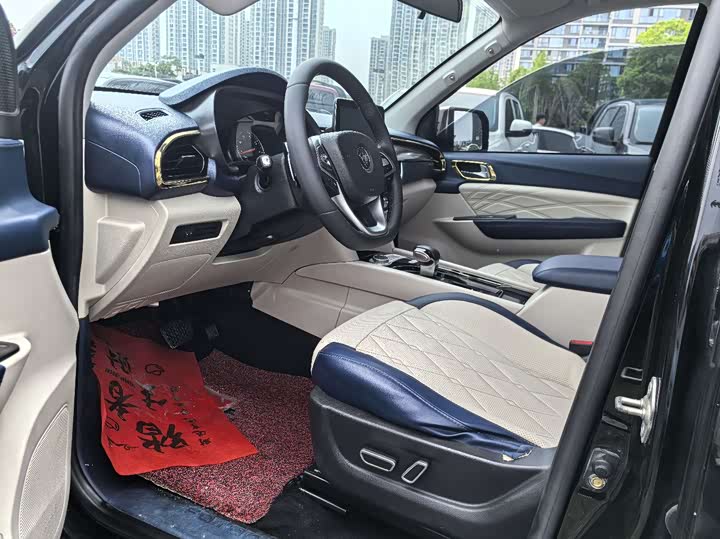 Foton Tunland G9 2021 2021款 2.0T野战大将军自动四驱运动版尊享型标箱4G20TI5