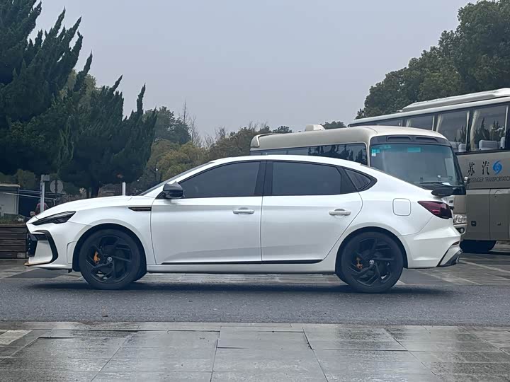 MG Motor 6 2021 2021款 Pro 1.5T 自动领潮豪华版