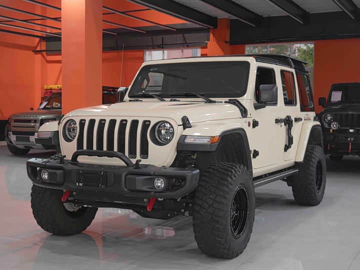 Jeep Wrangler 2021 2021款 2.0T 罗宾汉四门版