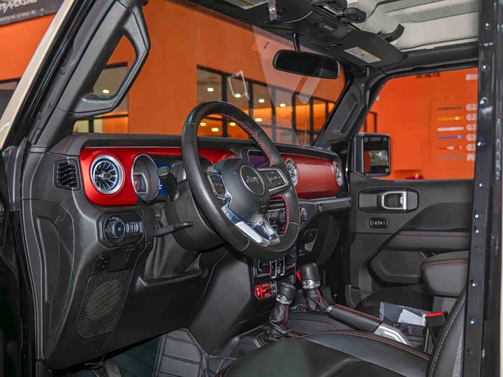 Jeep Wrangler 2021 2021款 2.0T 罗宾汉四门版