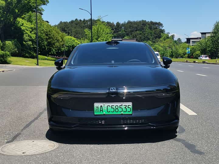 Zeekr 007 2025 2025款 后驱智驾版 75kWh