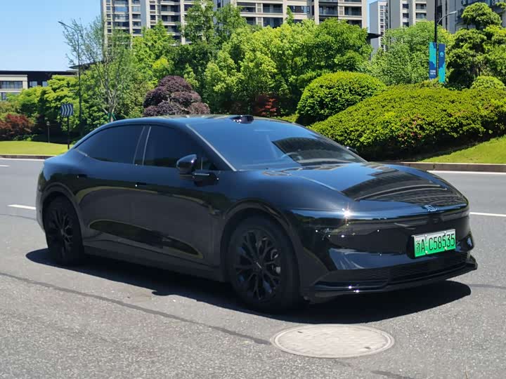 Zeekr 007 2025 2025款 后驱智驾版 75kWh