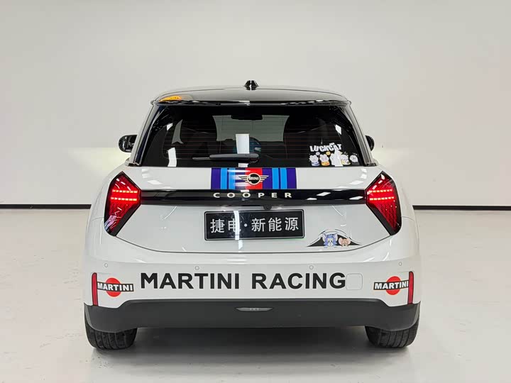 Mini Cooper 2025 2025款 改款 466km COOPER E 经典派