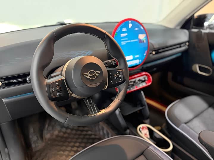 Mini Cooper 2025 2025款 改款 466km COOPER E 经典派