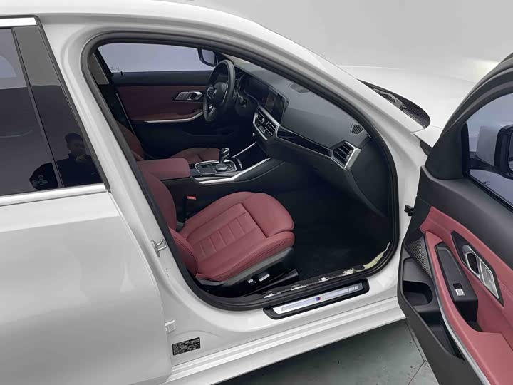 Фото 7 - BMW 3 Series
