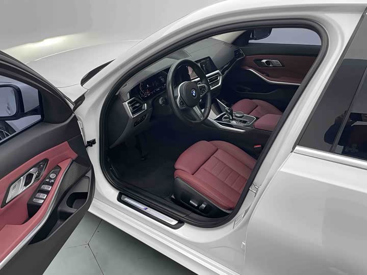 Фото 9 - BMW 3 Series