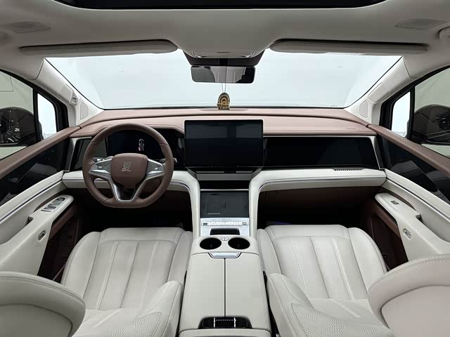 BYD Xia 2025 2025款 DM-i 1.5T 180km 卓越型