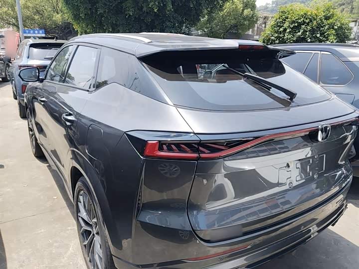 Changan UNI-Z 2025 2025款 1.5T 尊贵型