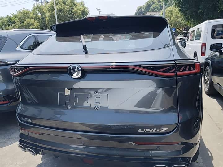 Changan UNI-Z 2025 2025款 1.5T 尊贵型