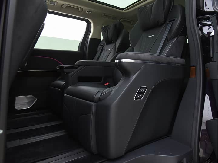 Hongqi HQ9 2024 2024款 2.0T 豪华版