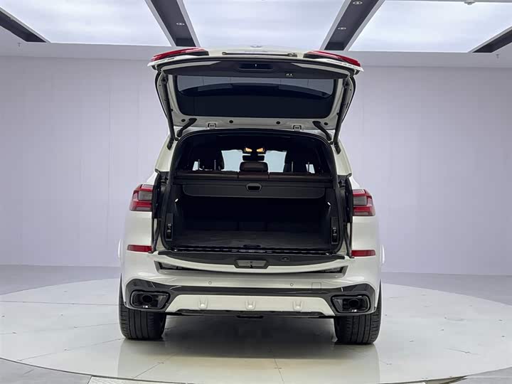 Фото 9 - BMW X5