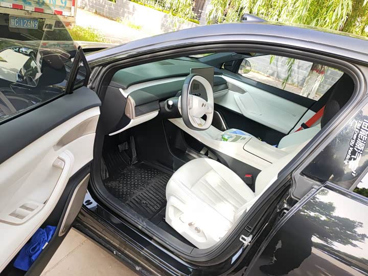 Nio Onvo L60 2024 2024款 60kWh 四驱版
