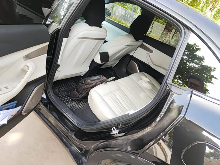 Nio Onvo L60 2024 2024款 60kWh 四驱版