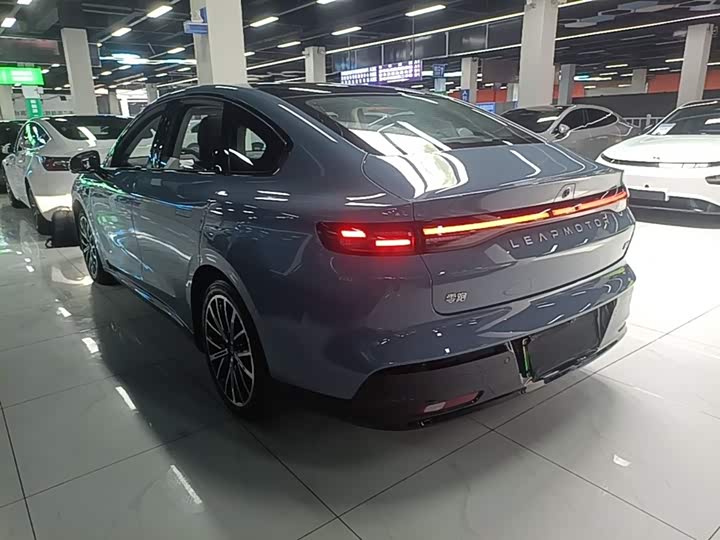 Leapmotor B01 2025 2025款 550激光雷达版